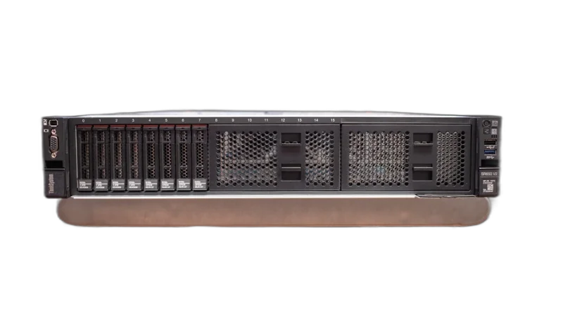 Lenovo ThinkSystem SR670 V2 8-GPU AI Server — 4U · 2× Xeon Platinum 8380 · 2TB DDR4 · 8× A100 80GB SXM4 · 8× 3.84TB NVMe